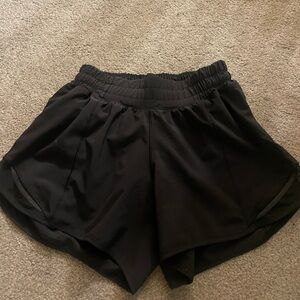 Lululemon hotty hot shorts
